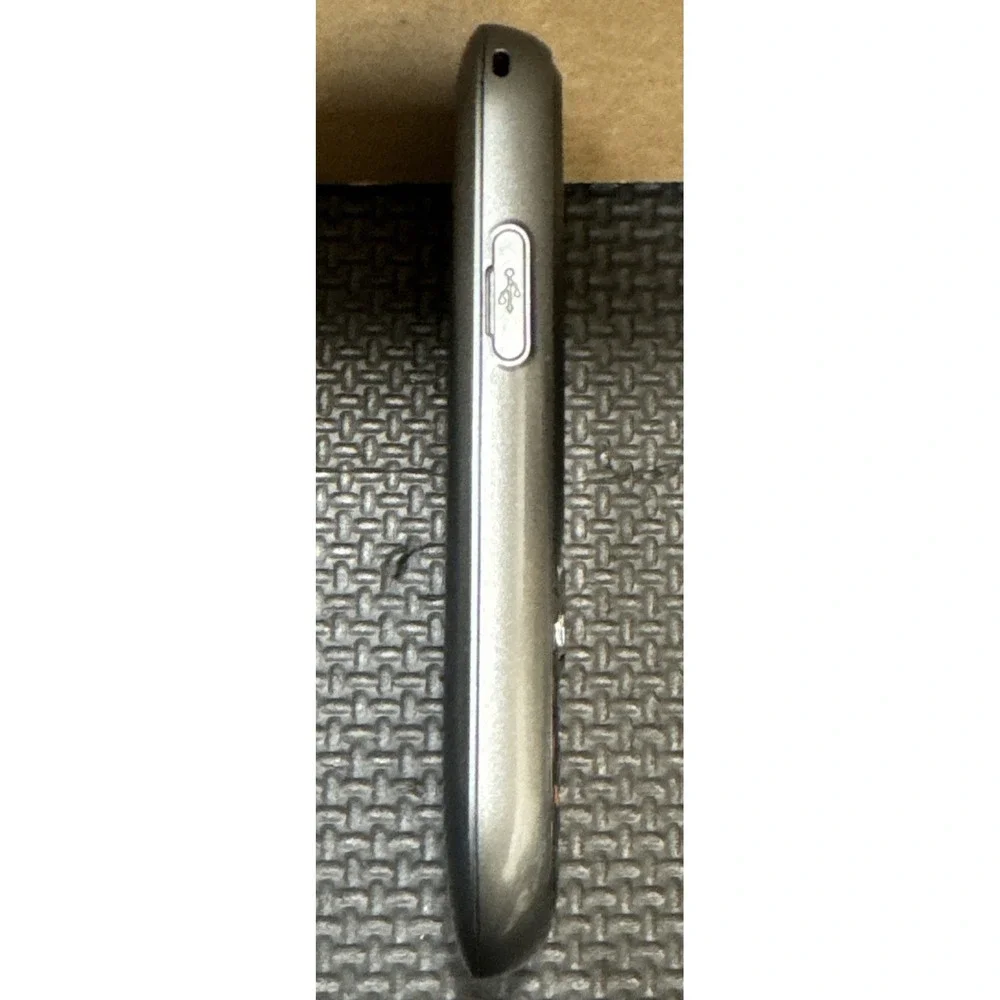 LG AN200 Saber Vintage Gray QWERTY Keyboard Phone for Collectors